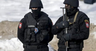 Tri osobe uhapšene u Foči zbog terorizma: Provjerava se da li su planirali napad na policiju?