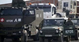 KFOR se oglasio: Situacija na Kosovu je napeta, ali smo spremni da intervenišemo