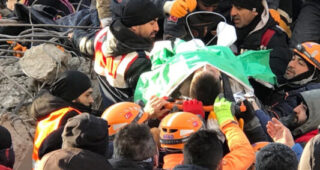 U Turskoj i Siriji više od 21.000 mrtvih, ljudi se bore sa hladnoćom i glađu